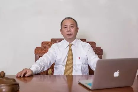 百年集團恭祝社會各界朋友和全體員工2021新春快樂！牛年吉祥！