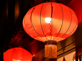 百年集團恭祝社會各界朋友和全體員工2021新春快樂！牛年吉祥！